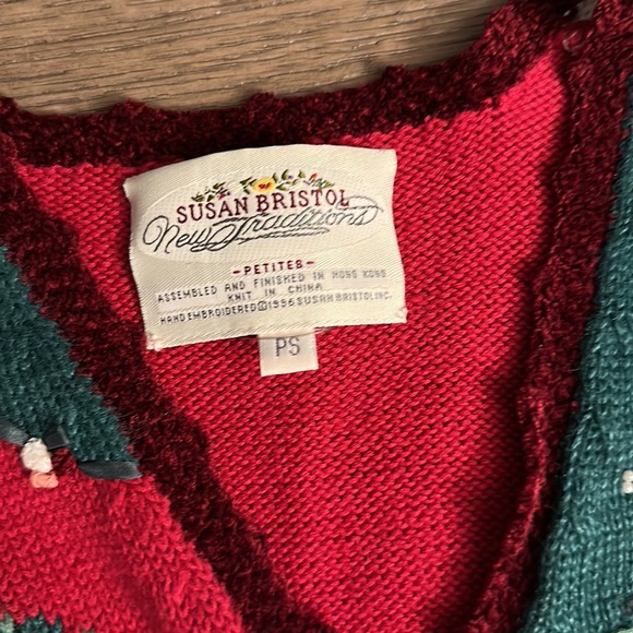 Vintage 90’s Susan Bristol Holiday Embroidered Cardigan Sweater - Picture 3 of 5